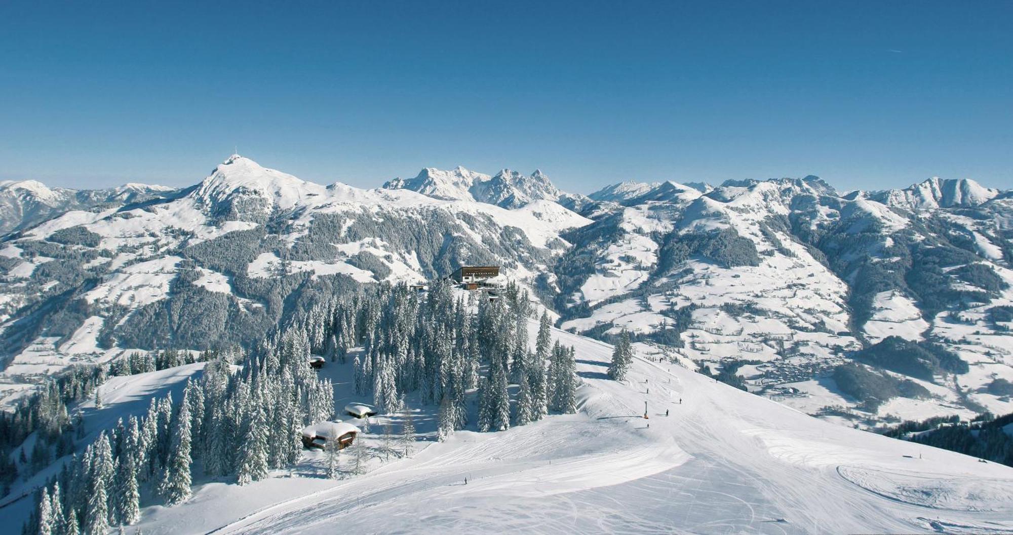 Alpenparks Hotel & Apartment Taxacher Кирхберг Экстерьер фото