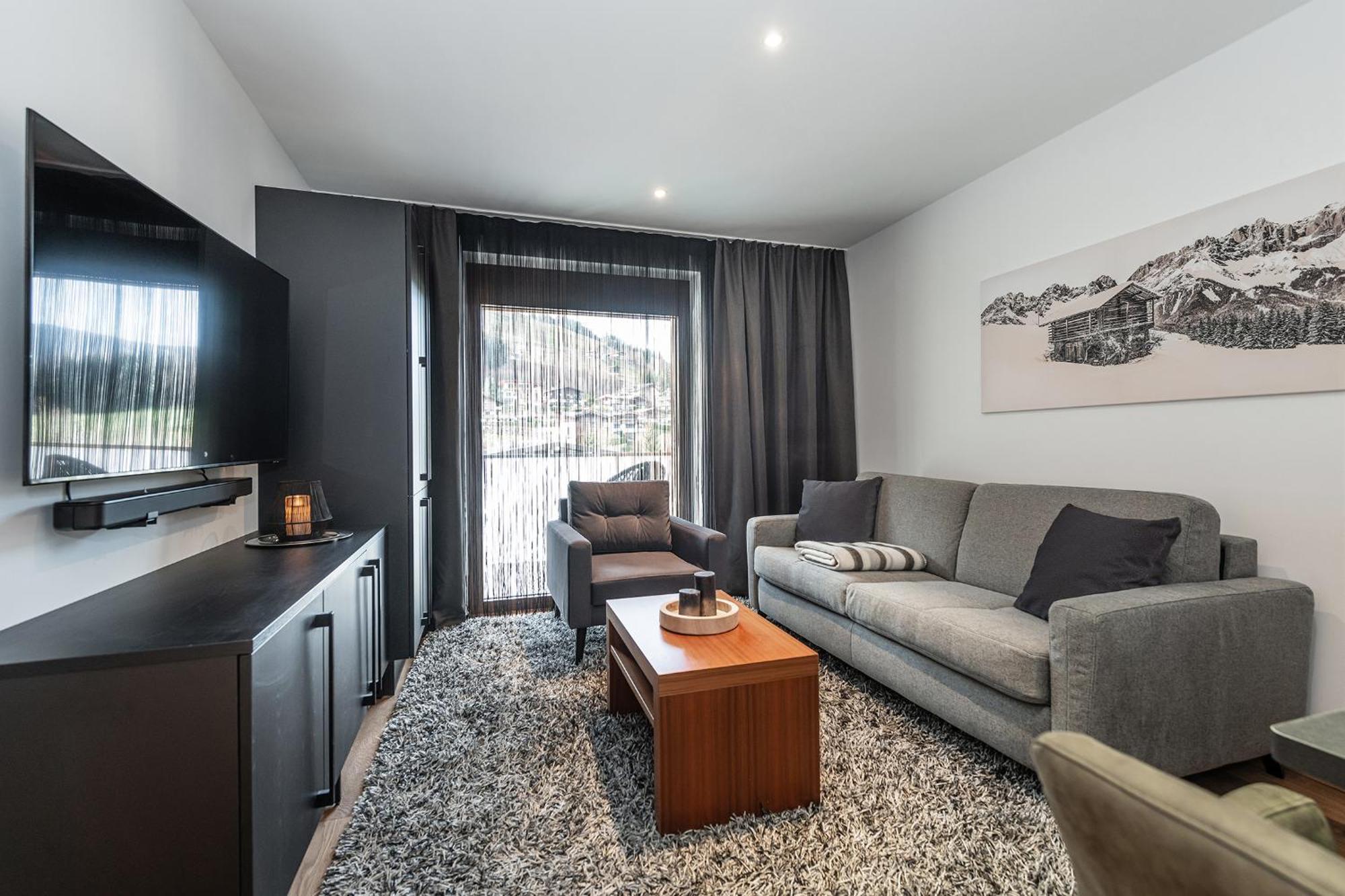 Alpenparks Hotel & Apartment Taxacher Кирхберг Экстерьер фото
