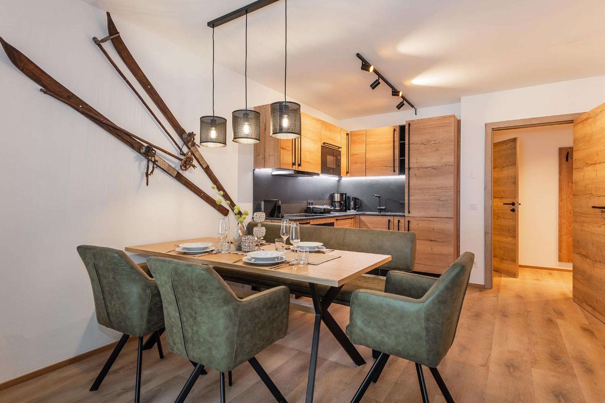 Alpenparks Hotel & Apartment Taxacher Кирхберг Экстерьер фото