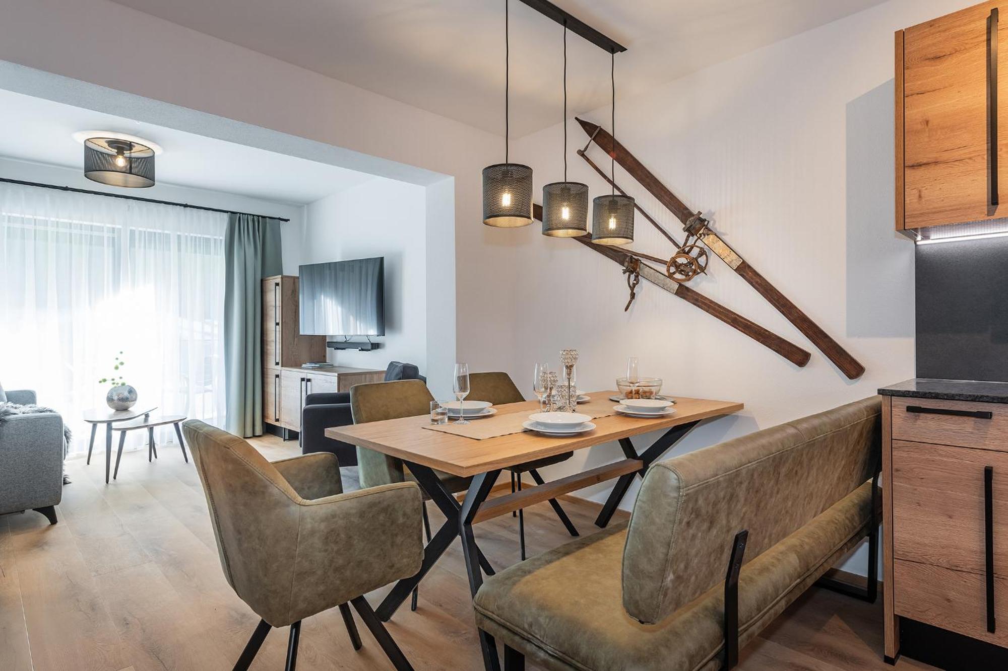 Alpenparks Hotel & Apartment Taxacher Кирхберг Экстерьер фото